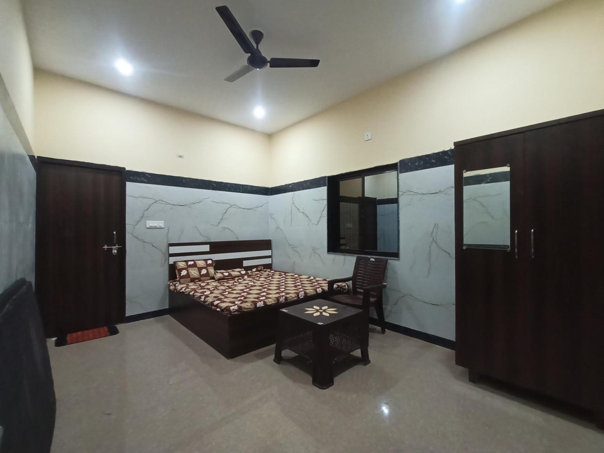 Shri Janki Vatika Hotel Vrindāvan Екстериор снимка